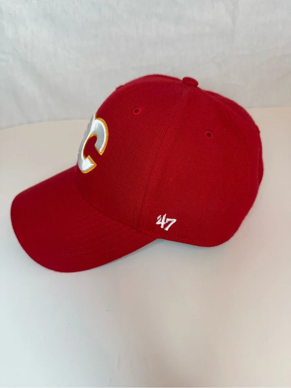 NHL Pro Calgary Flames Red White 47 Brand Cap